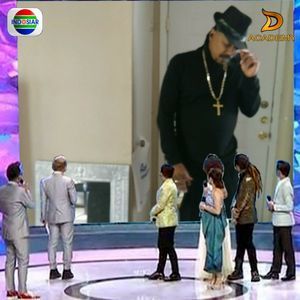 Meet your Posher, Jon'tel